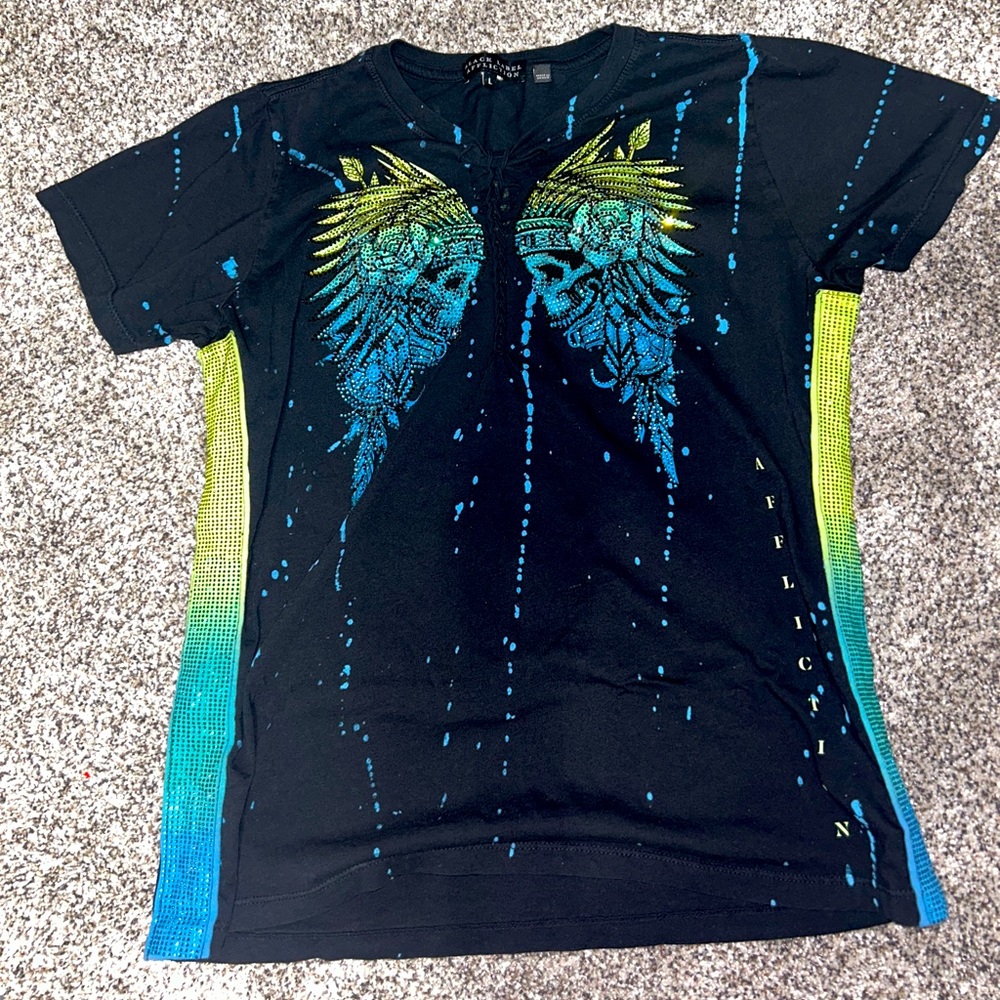 Black Affliction women’s skull tee size L